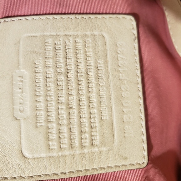 Large Coach Handbag - Picture 3 of 4